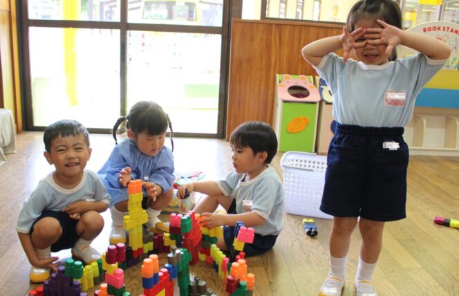 幼稚園には慣れたかな？ (すずか幼稚園)