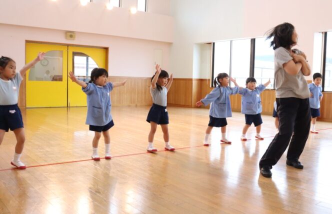 ダンス教室 (すずか幼稚園)