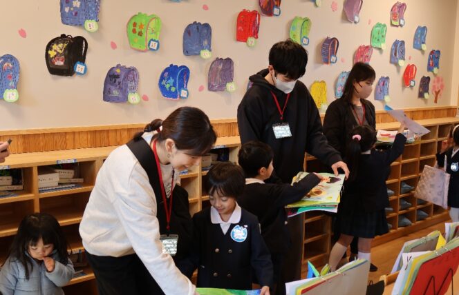 作品展 (第２すずかきしおか幼稚園)